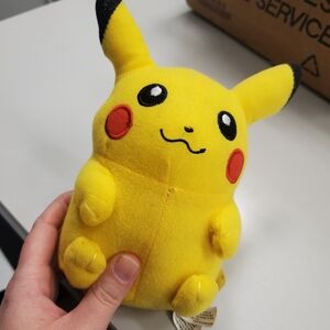 2012 Pokemon Pikachu Plush 7" Toy Factory Stuffed Animal Plushie Yellow